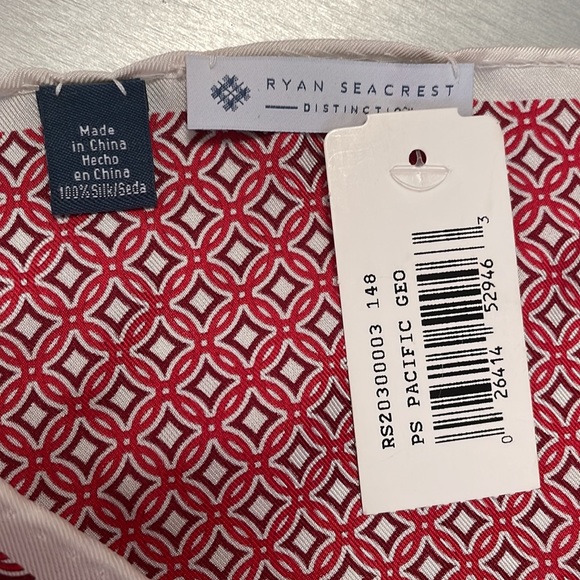 Ryan Seacrest NWT Discretion Handkerchief / Pocket Square - Picture 4 of 6